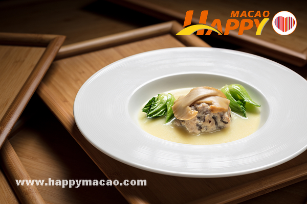 2017_Man_Ho_Tofu_Dish_-_