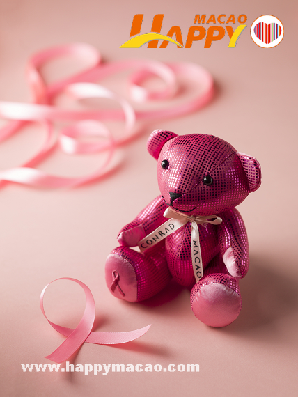 Conrad_Macao_PINK_Inspired_2015_Bear_Vertical