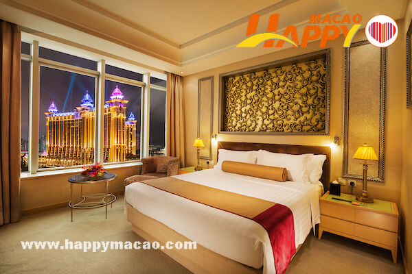 Broadway_Hotel_Executive_Suite_1