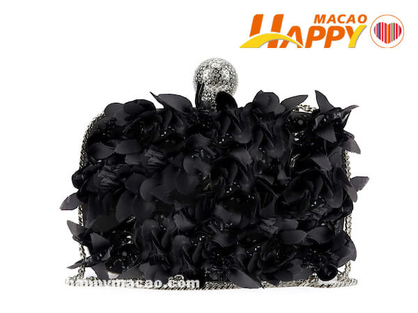 Roger_Vivier_BOITE_DE_NUIT_PETALS