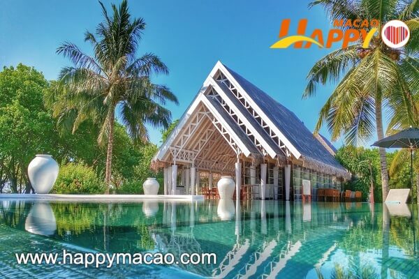 LUX_South_Ari_Atoll_1_1_1_1